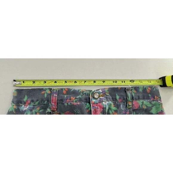 Vtg Oleg Cassani Denim Floral Shorts High Waist 90’s Hippie Size 14 Boho Barbie‍ - Picture 8 of 13